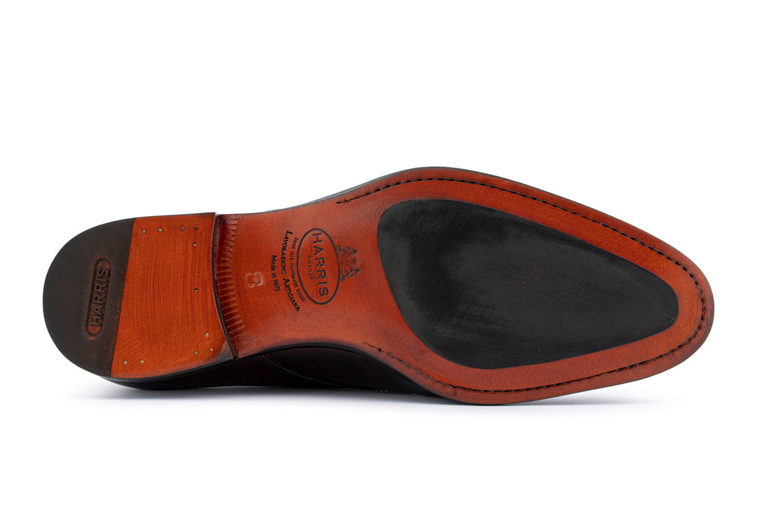 Monofbbbia in hand painted leather with hand stitching