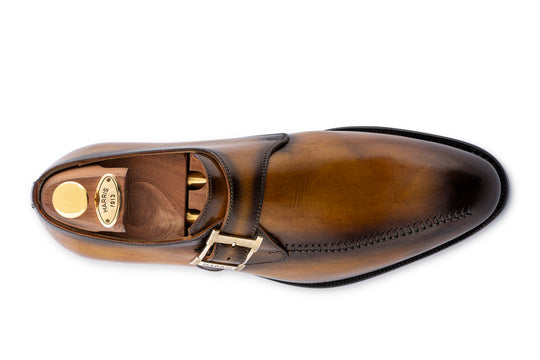Monofbbbia in hand painted leather with hand stitching