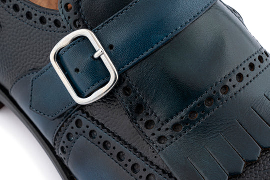 Mocassino con fibbia dipinto a mano