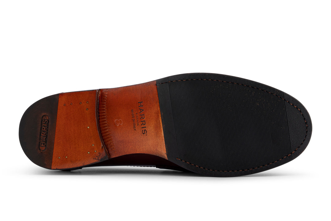 Mocasín de cuero pintado a mano