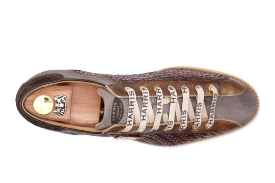 Handgeschnittene gewebte Leder -Sneakers