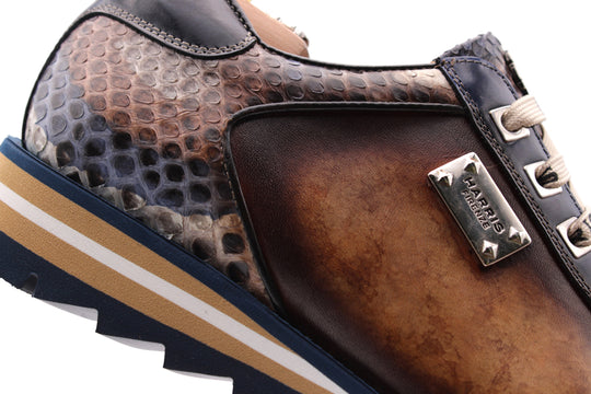 Zapatillas de cuero pintados a mano y zapatillas de pitón