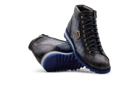 Polacchini in crocodile effect leather