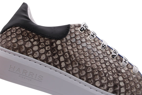 Leder -Turnschuhe