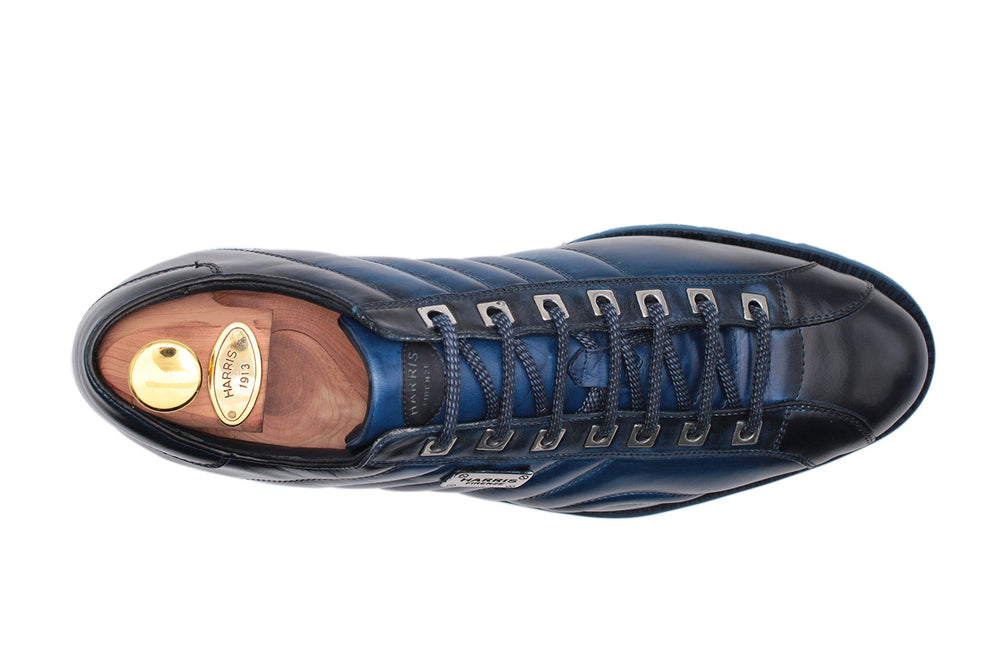 Leder -Turnschuhe
