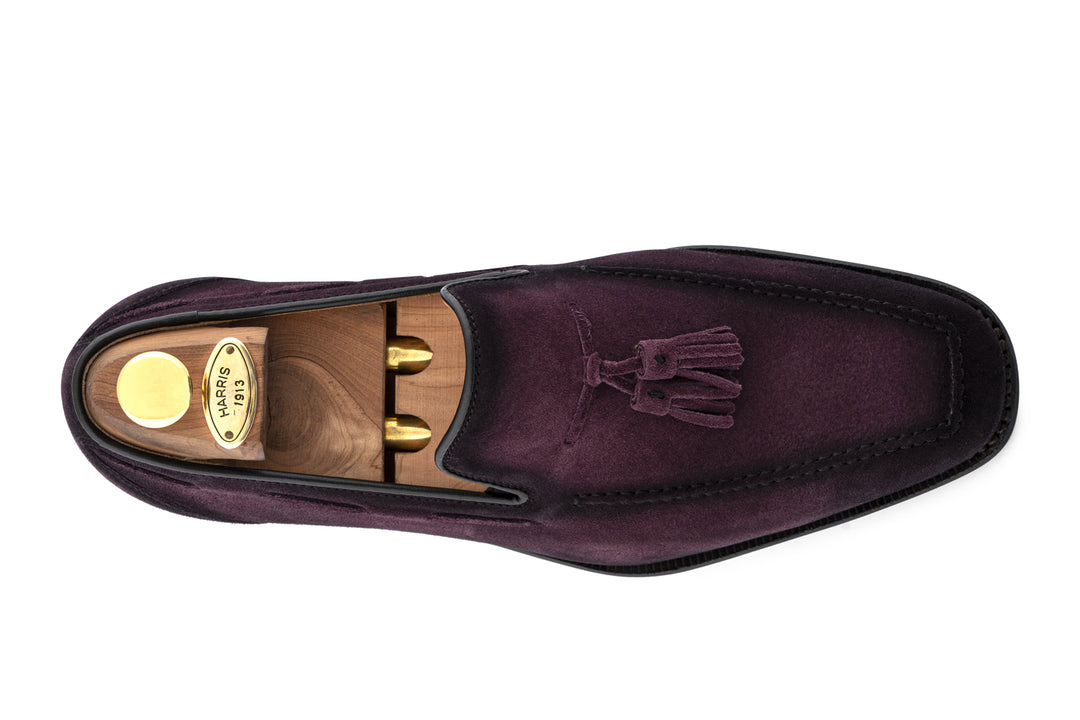 Moccasin with pom pom in hand-shaded suede