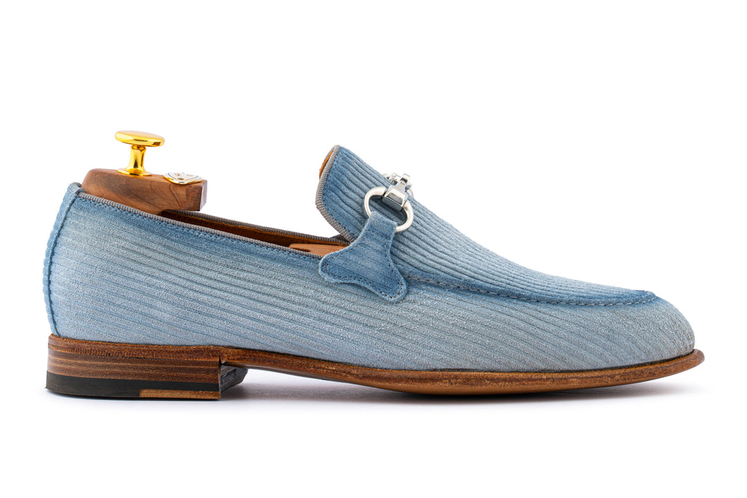 Mocassino in suede rigato con passante
