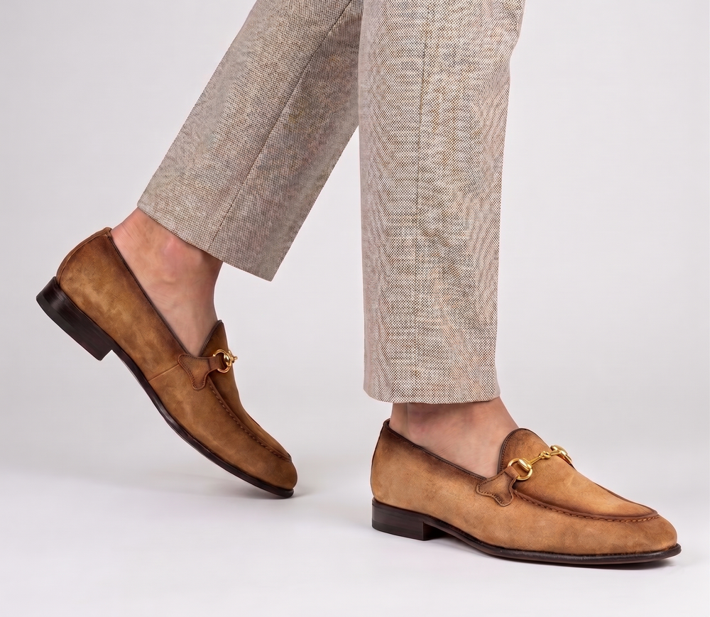 Shaded suede moccasin with metal loop