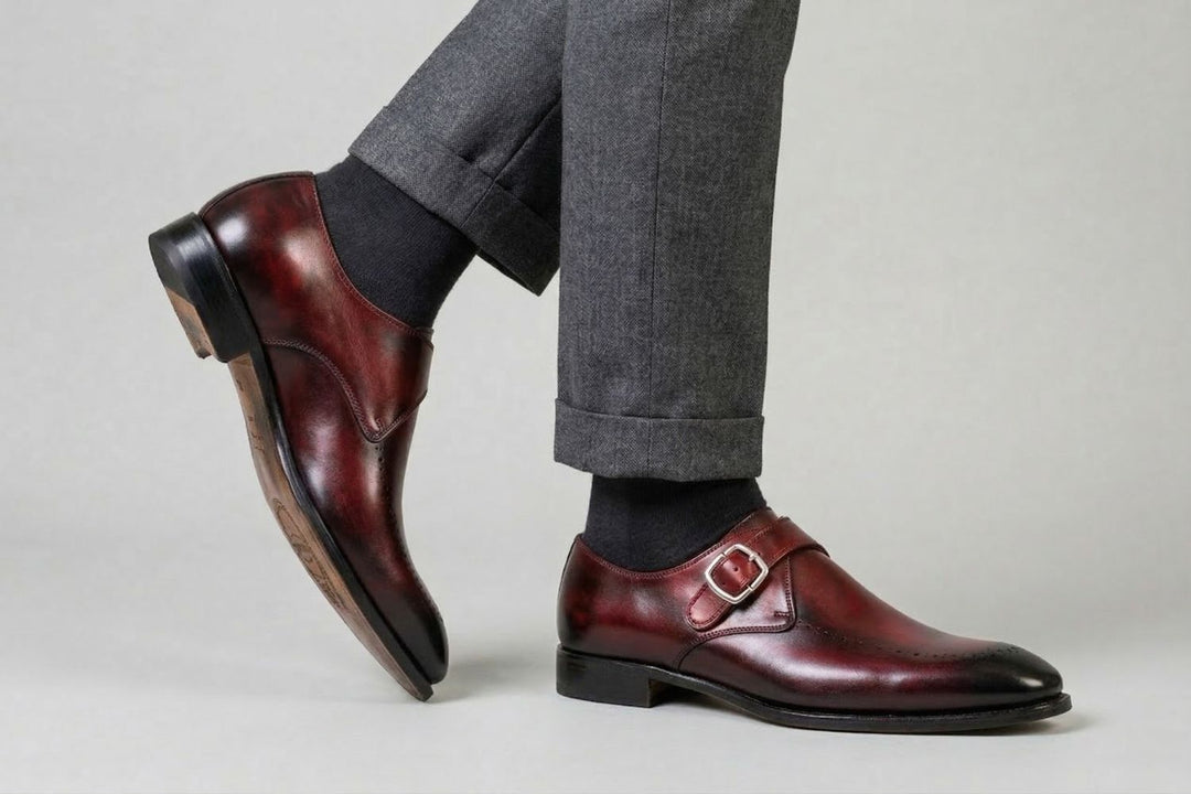 Boucle unique peinte à la main