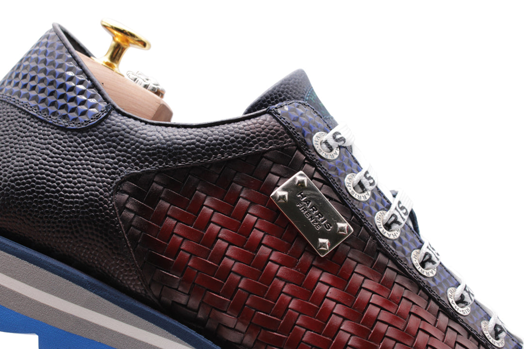 Sneakers in pelle intrecciata sfumata a mano