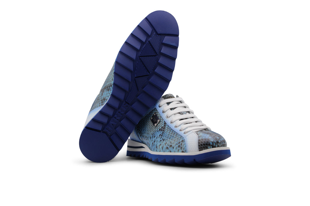 Sneakers in pelle pregiata e stampata