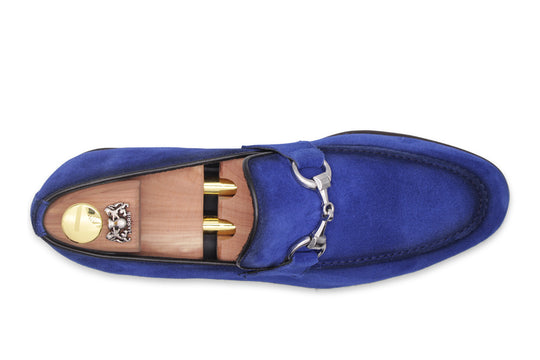 Mocassino in suede con morsetto