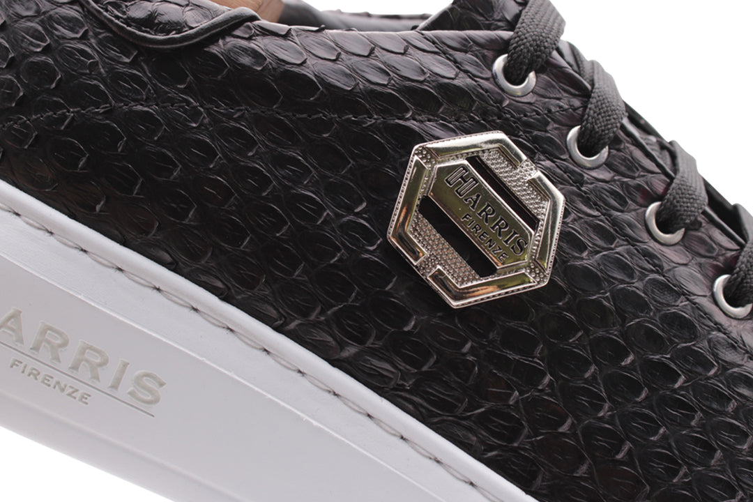 Sneaker nera in pelle di pitone