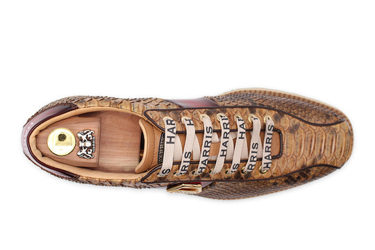 Zapatillas en piel fina.