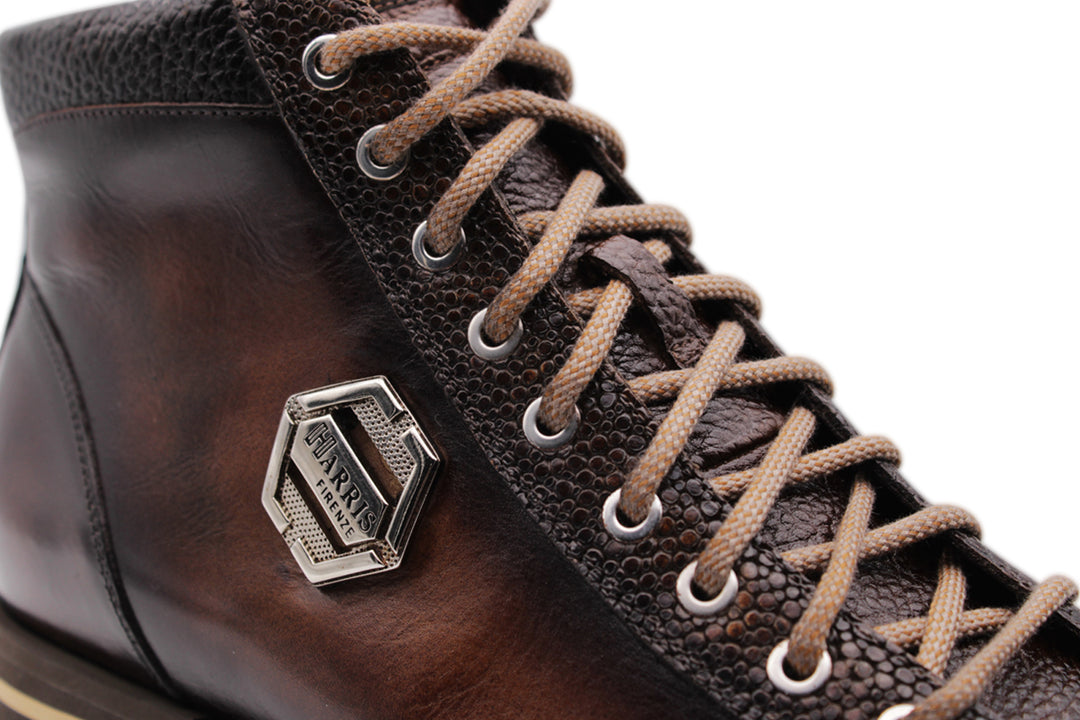 Botín de piel pintado a mano