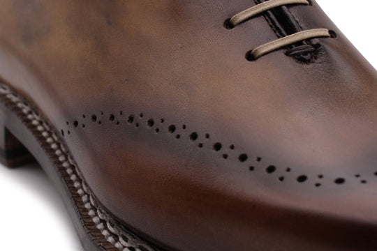 Oxford hand-painted with Norwegian workmanship