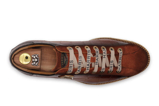 Sneakers mit Krokodileffekt und Wildleder