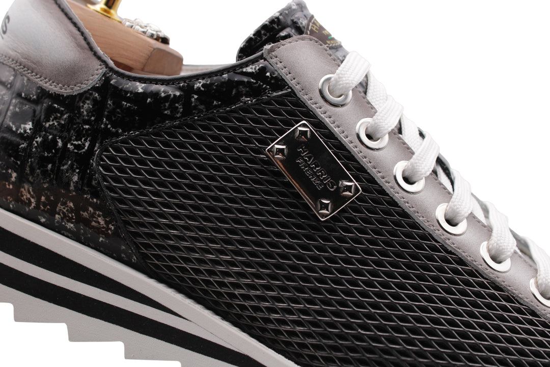 Crocodile effect and perforated sneakers