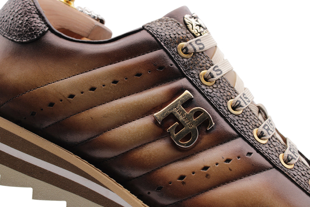 Sneakers comfort in pelle dipinta a mano