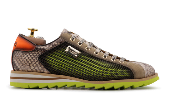 Sneakers effetto forato e pitone