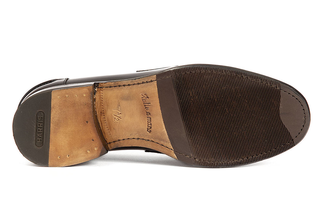 Leather moccasin